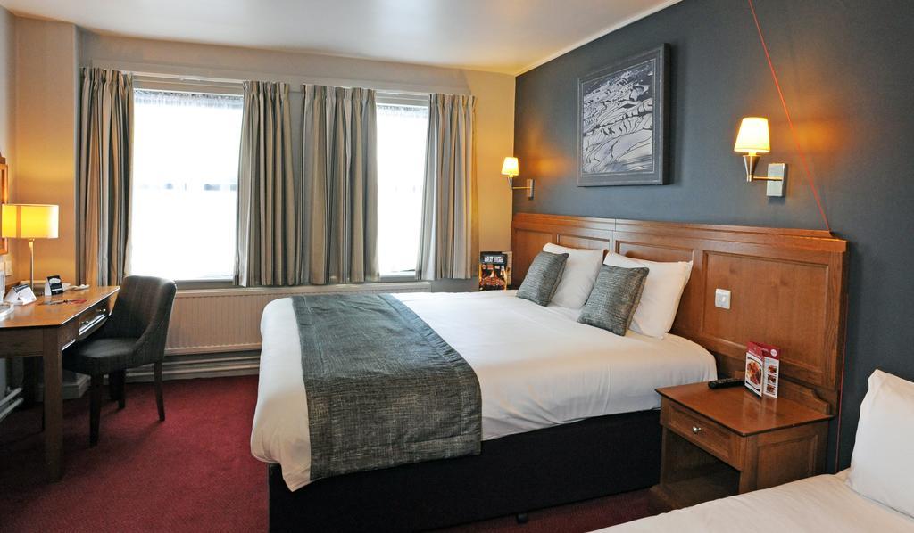 Brentwood Inn By Greene King Inns Rotherham Rum bild